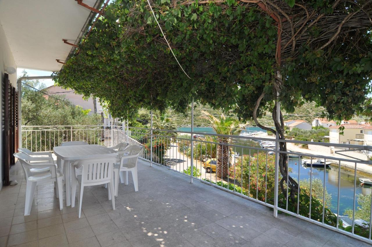 Apartments By The Sea Stupin Celine, Rogoznica - 2096 Zewnętrze zdjęcie