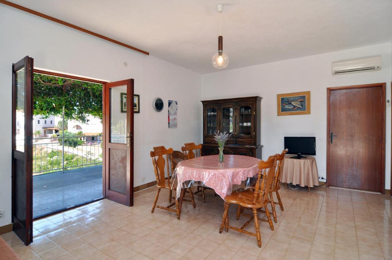 Apartments By The Sea Stupin Celine, Rogoznica - 2096 Zewnętrze zdjęcie
